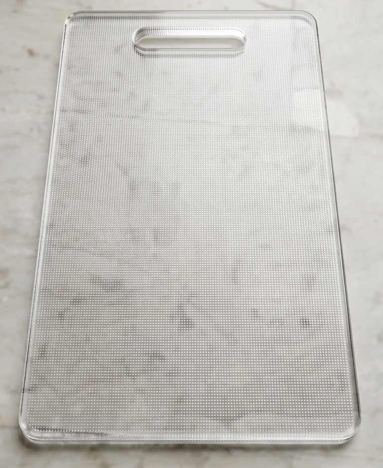 Premium Acrylic Cutting Board – Durable Transparent Kitchen Chopping Board for Vegetables, Fruits & Meat (Size: 6 mm / 11.75inch/ 8.50inch)